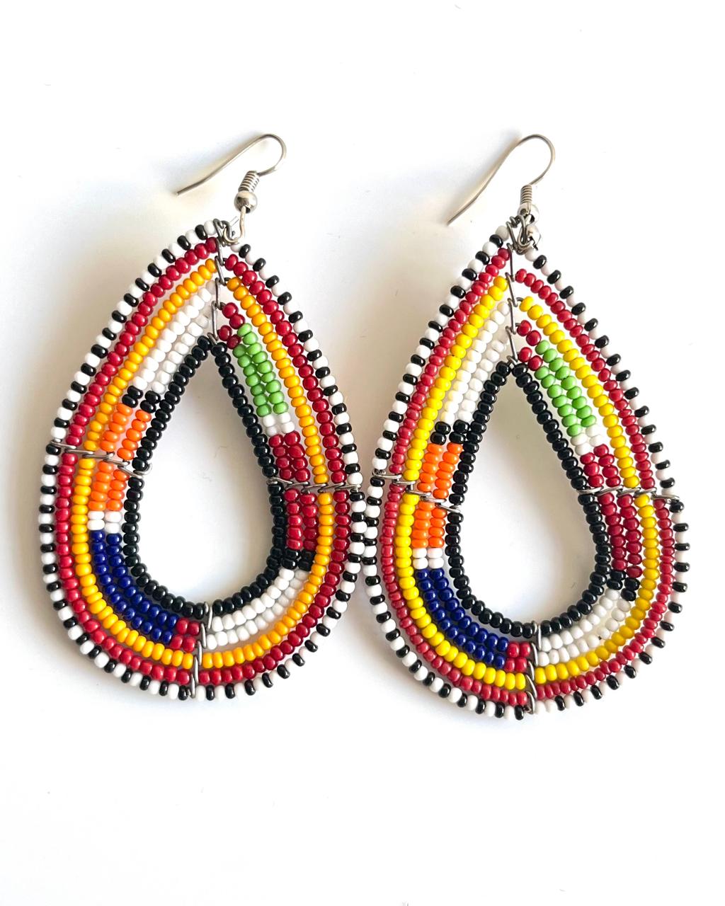 Brincos Tradicionais Maasai - Gota - Preto