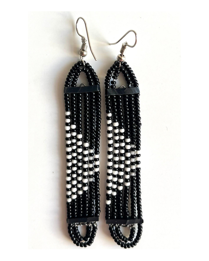 Brincos Maasai - Preto -Branco
